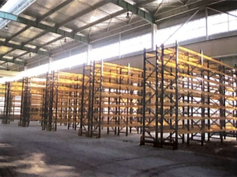  横梁式货架案例 